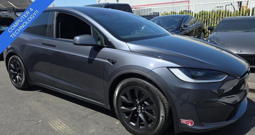 2023 Tesla Model X Standard Range