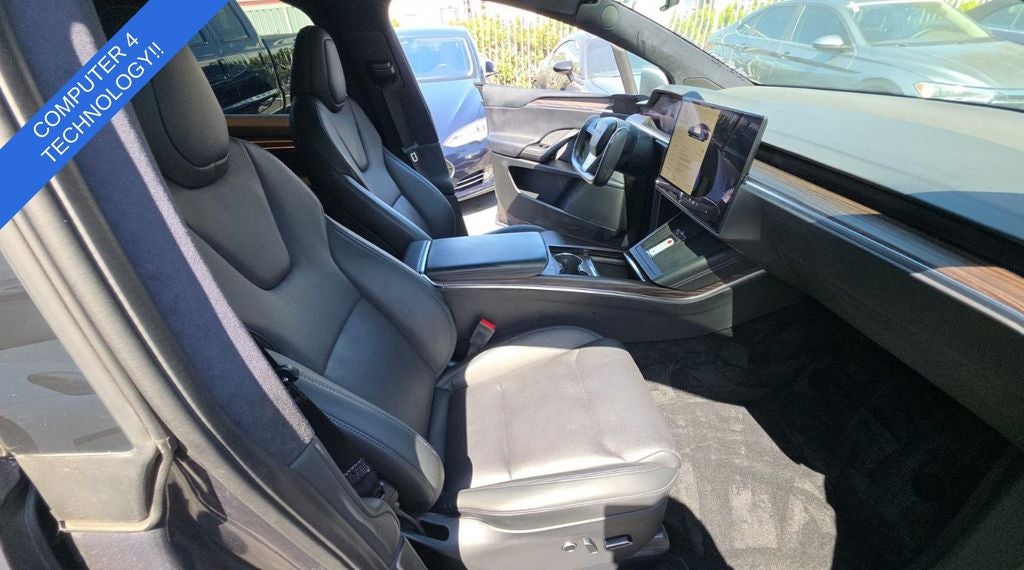 2023 Tesla Model X Standard Range
