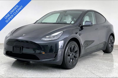 2025 Tesla Model Y Long Range