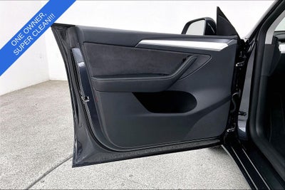 2025 Tesla Model Y Long Range