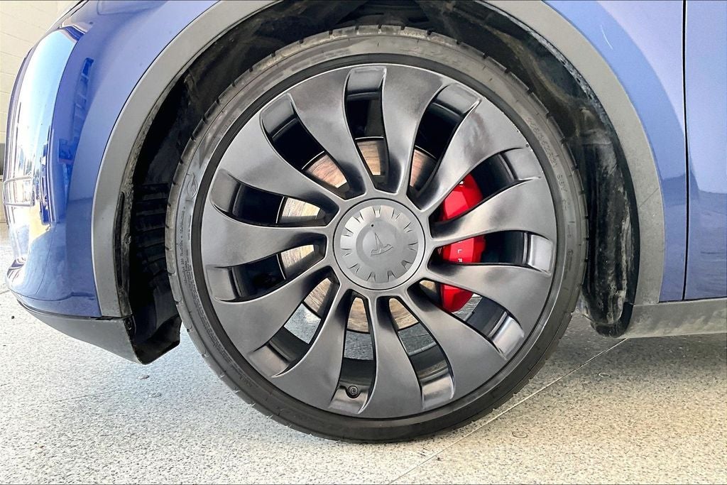 2023 Tesla Model Y Performance