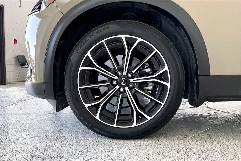 2025 Mazda Mazda CX-70 PHEV Premium