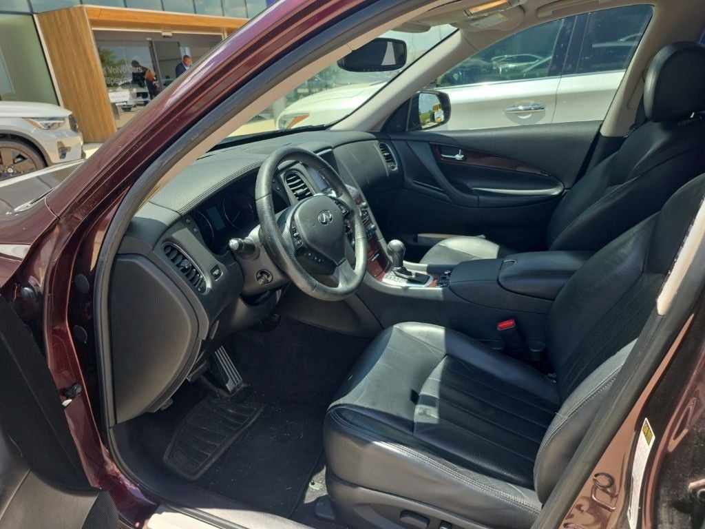 2017 INFINITI QX50 Base