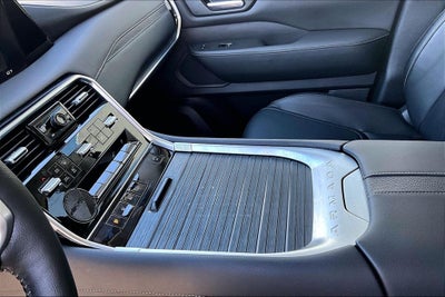 2025 Nissan Armada SV