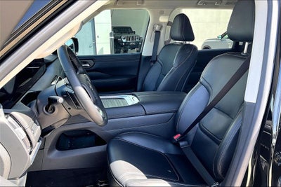 2025 Nissan Armada SV