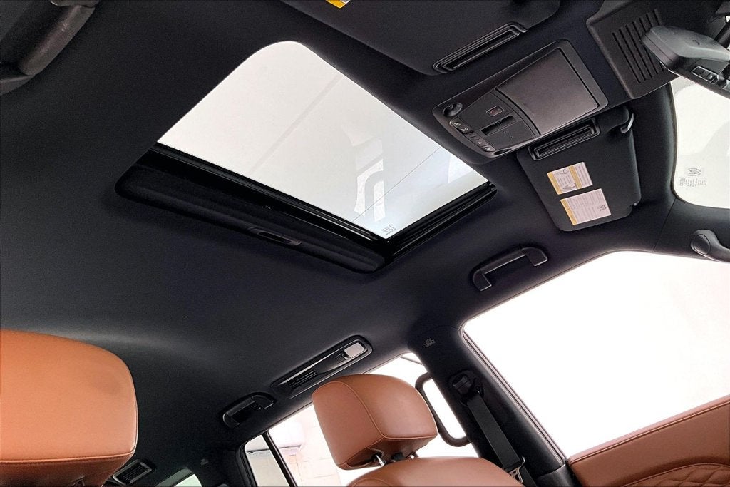 2023 INFINITI QX80 Sensory