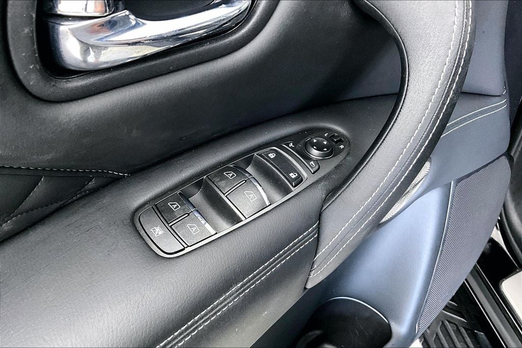 2022 INFINITI QX80 Sensory