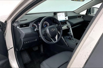 2022 Toyota Venza XLE