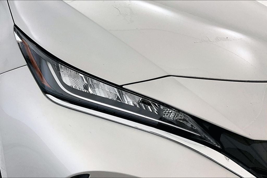 2022 Toyota Venza XLE