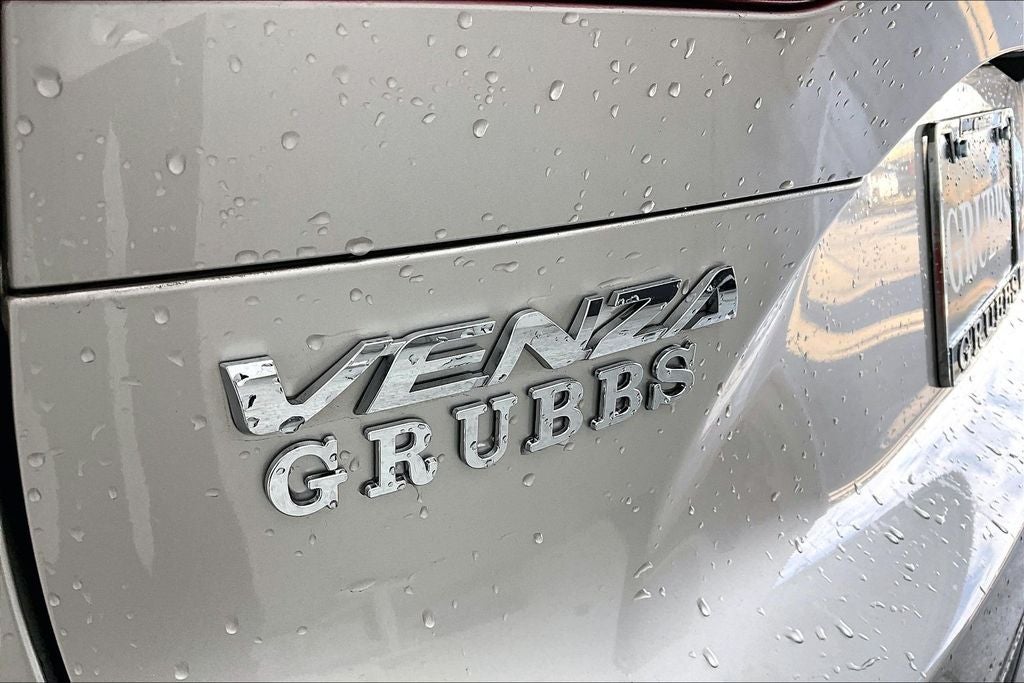 2022 Toyota Venza XLE