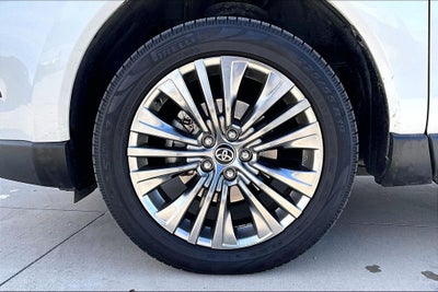 2024 Toyota Venza XLE