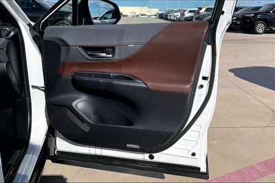 2024 Toyota Venza XLE