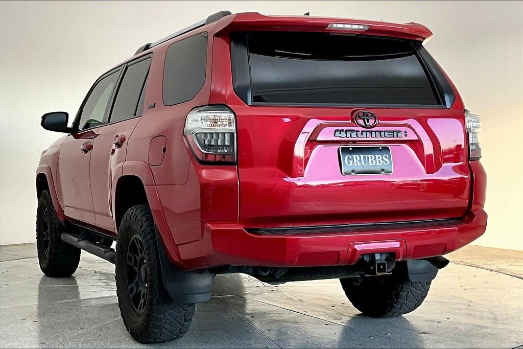 2022 Toyota 4Runner SR5