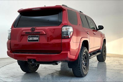 2022 Toyota 4Runner SR5