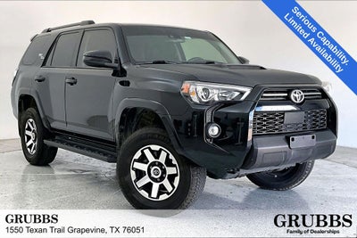 2022 Toyota 4Runner TRD Off-Road