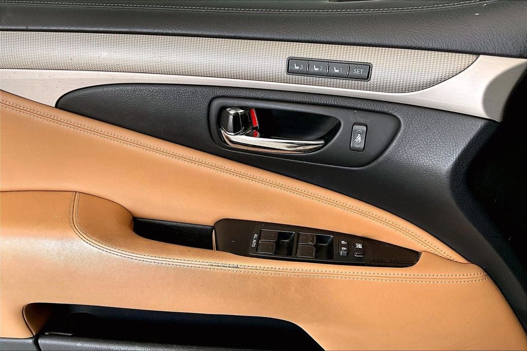 2015 Lexus LS 460