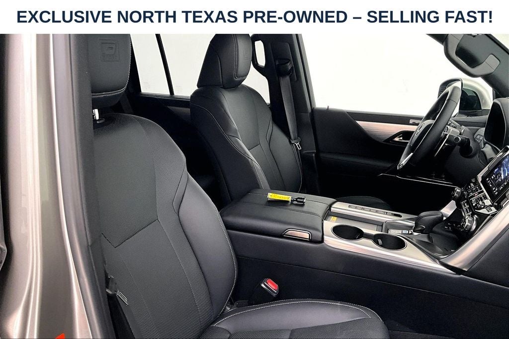 2025 Lexus LX 700h F SPORT