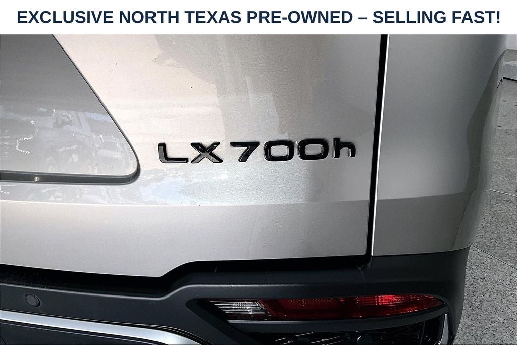 2025 Lexus LX 700h F SPORT
