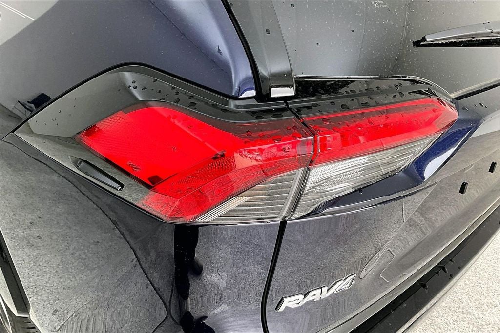 2025 Toyota RAV4 Plug-In Hybrid SE
