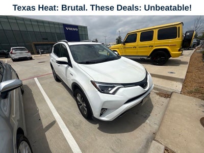 2017 Toyota RAV4 Hybrid XLE