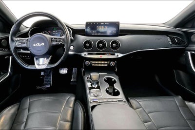 2022 Kia Stinger GT2