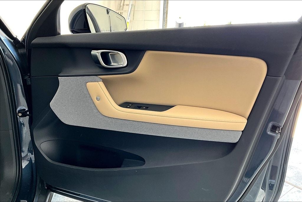 2022 Polestar 2 Long Range Dual Motor