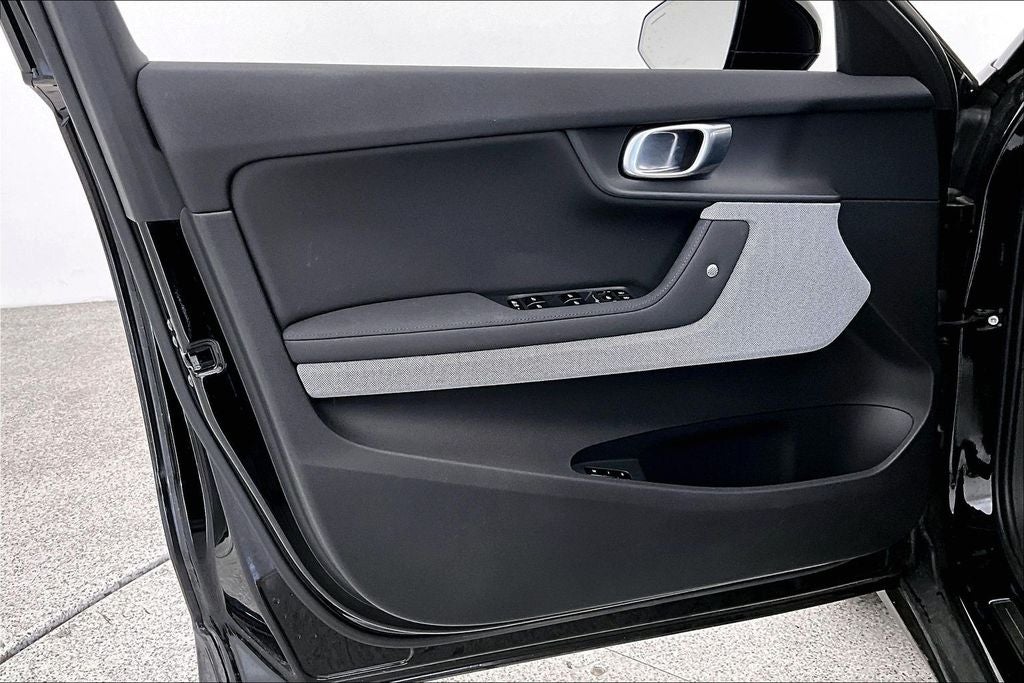 2022 Polestar 2 Long Range Dual Motor