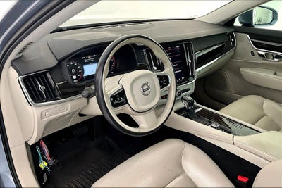 2018 Volvo S90 T5 Momentum