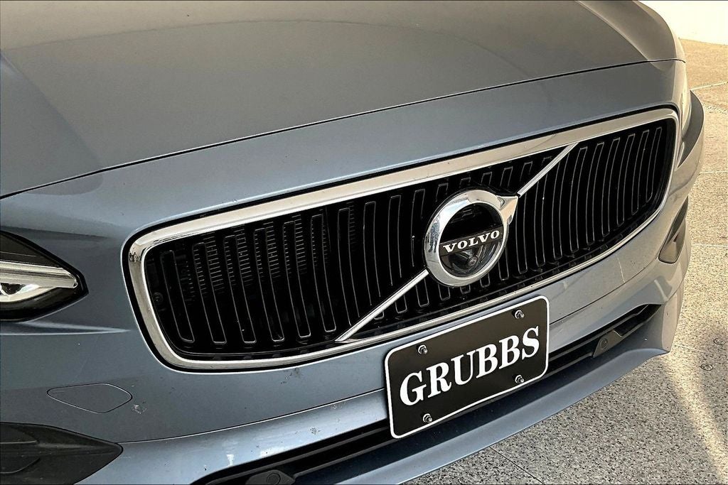 2018 Volvo S90 T5 Momentum