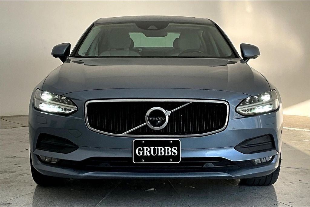 2018 Volvo S90 T5 Momentum
