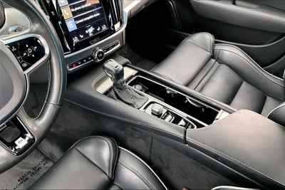 2020 Volvo S90 T6 R-Design