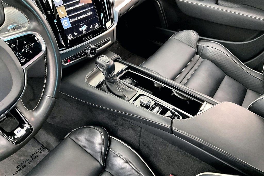 2020 Volvo S90 T6 R-Design