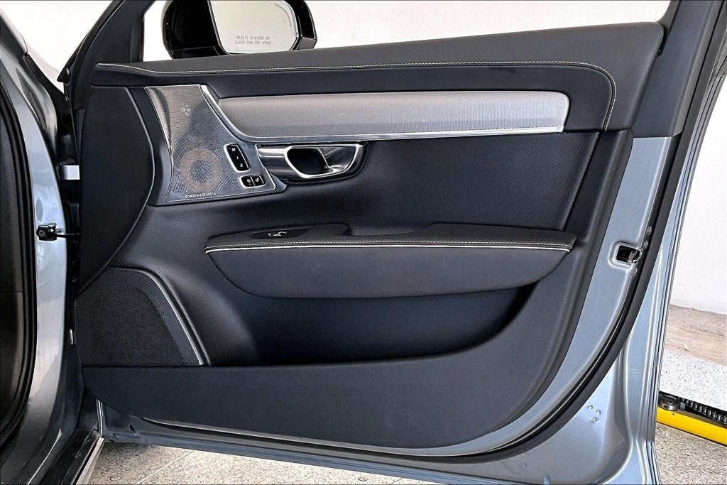2020 Volvo S90 T6 R-Design