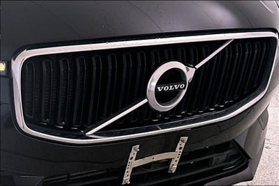 2018 Volvo XC60 T5 Momentum