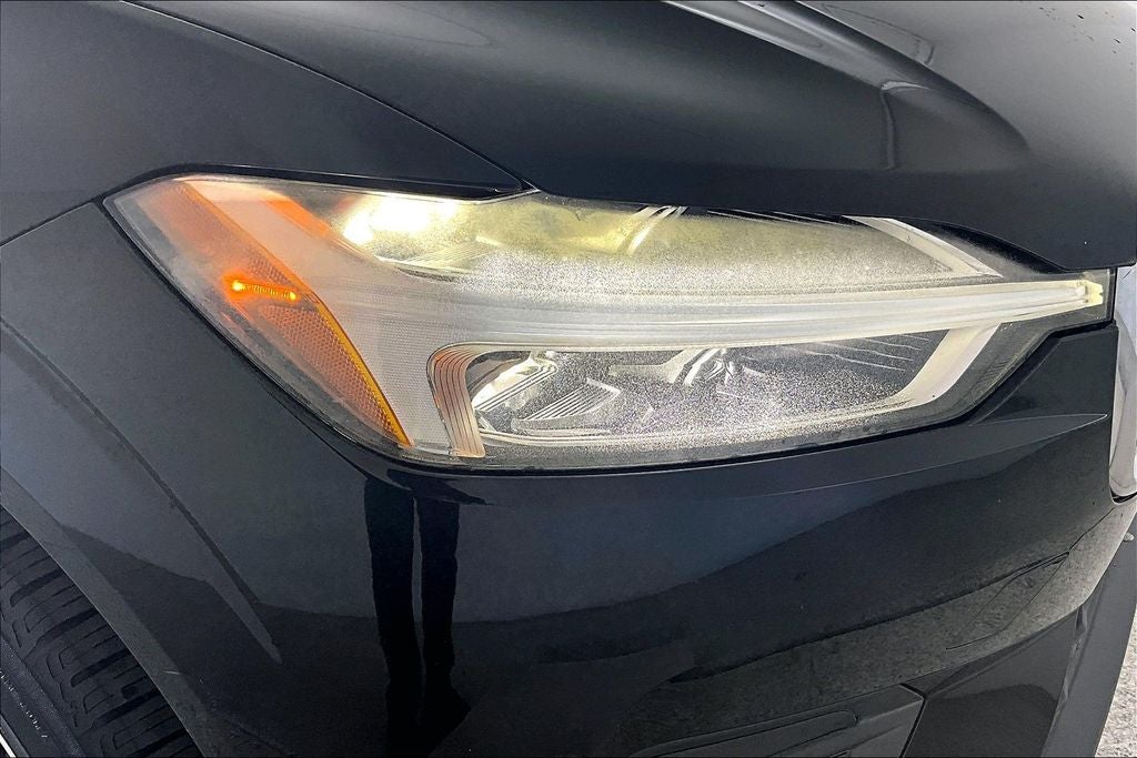 2018 Volvo XC60 T5 Momentum