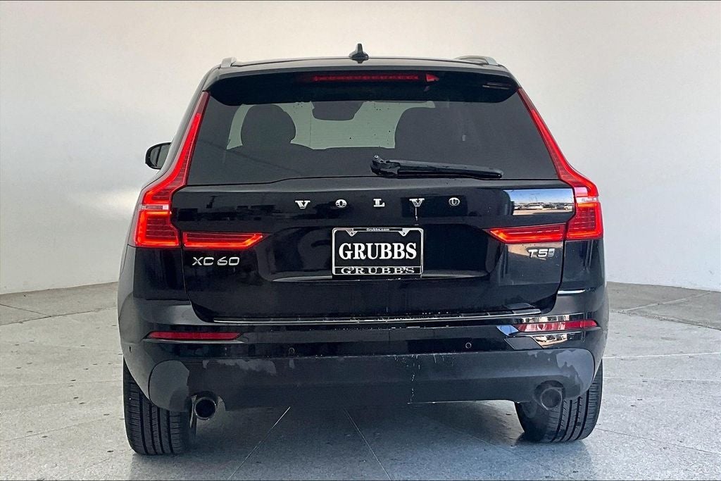 2018 Volvo XC60 T5 Momentum