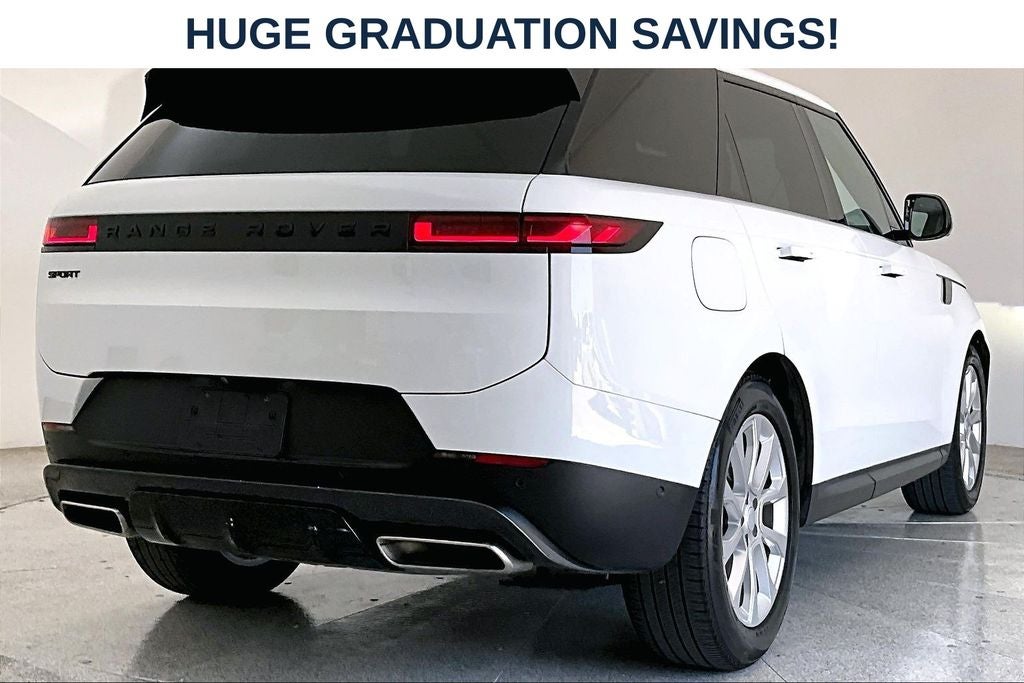 2025 Land Rover Range Rover Sport SE