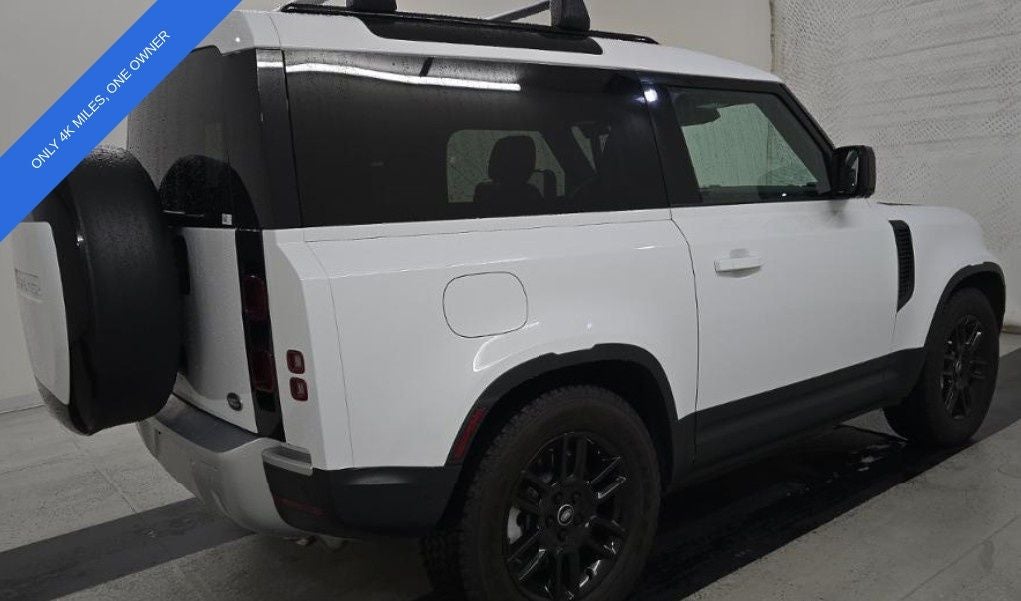 2023 Land Rover Defender 90 SE