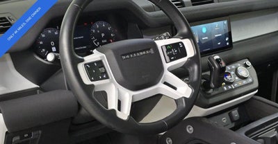 2023 Land Rover Defender 90 SE
