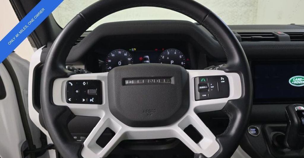 2023 Land Rover Defender 90 SE