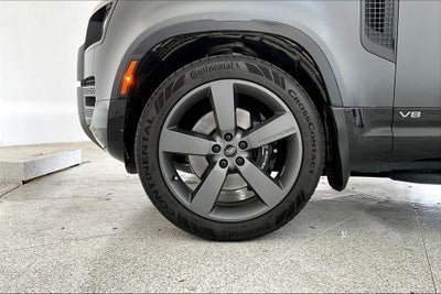 2023 Land Rover Defender 90 V8