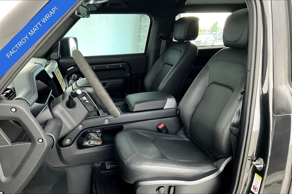 2023 Land Rover Defender 90 V8