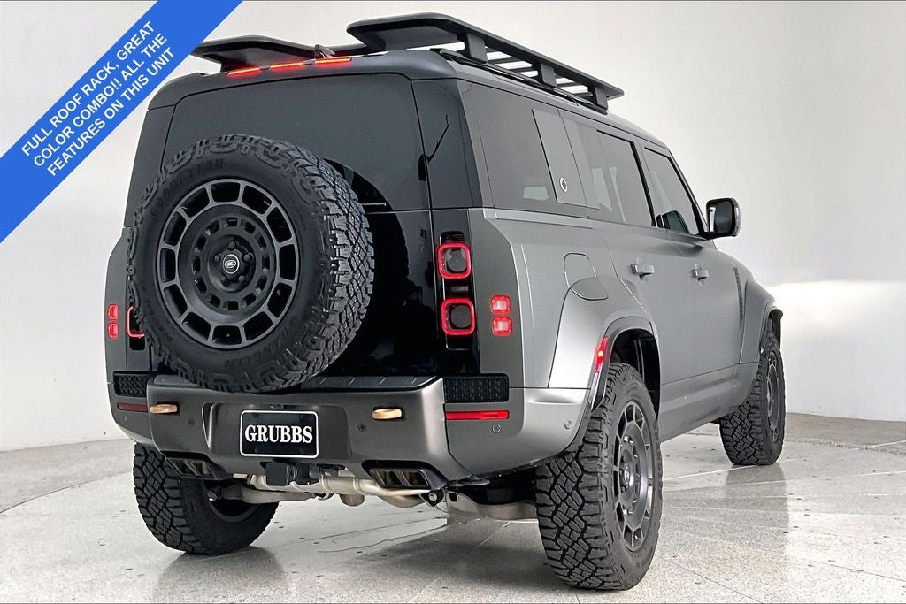 2025 Land Rover Defender 110 OCTA