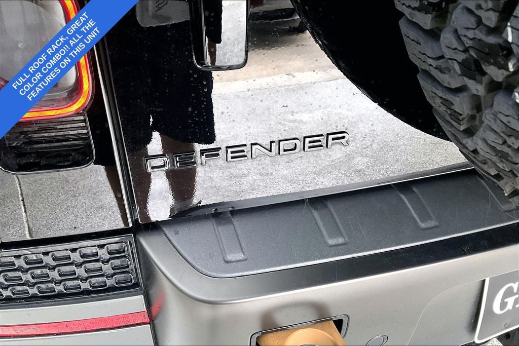 2025 Land Rover Defender 110 OCTA