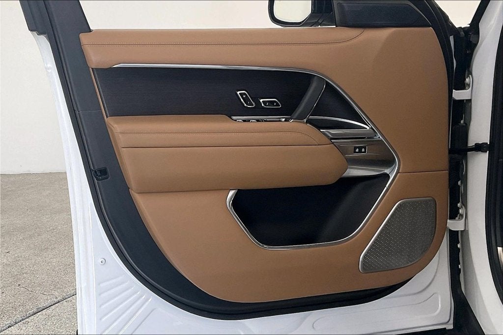 2024 Land Rover Range Rover Autobiography