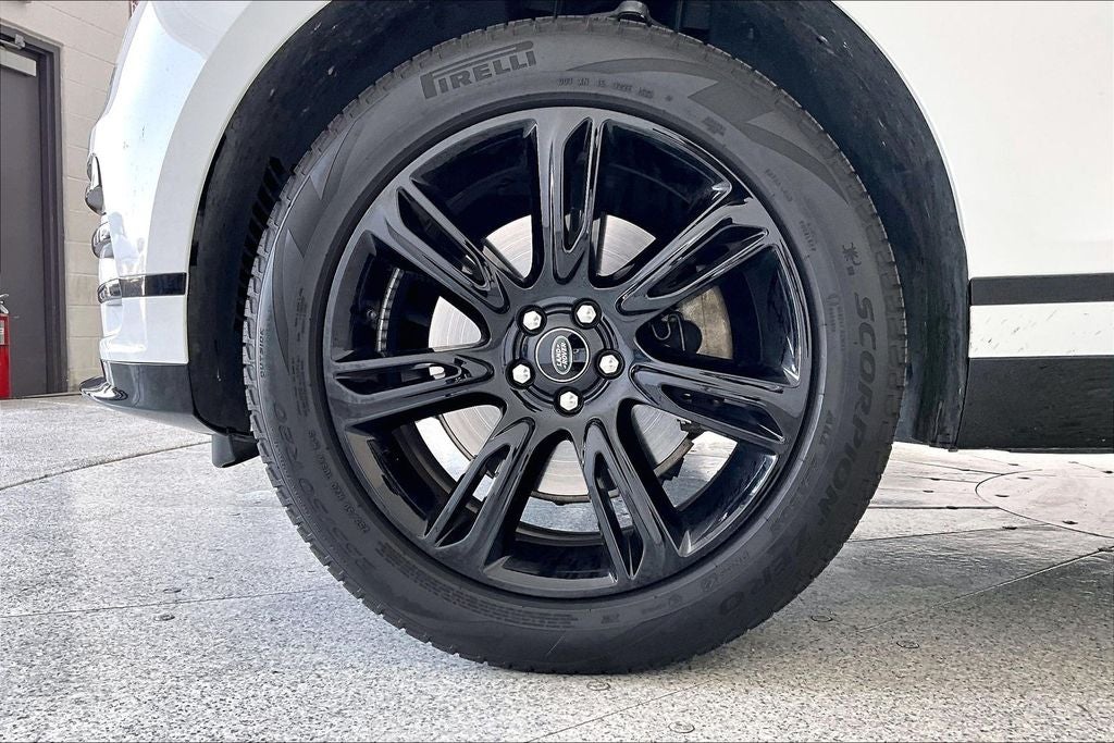 2022 Land Rover Range Rover Velar P250 R-Dynamic S