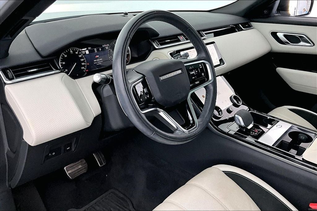 2022 Land Rover Range Rover Velar P250 R-Dynamic S