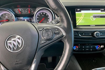 2018 Buick Regal TourX Essence
