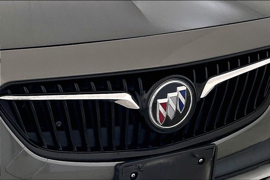 2018 Buick Regal TourX Essence