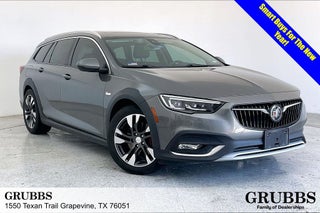 2018 Buick Regal TourX Essence